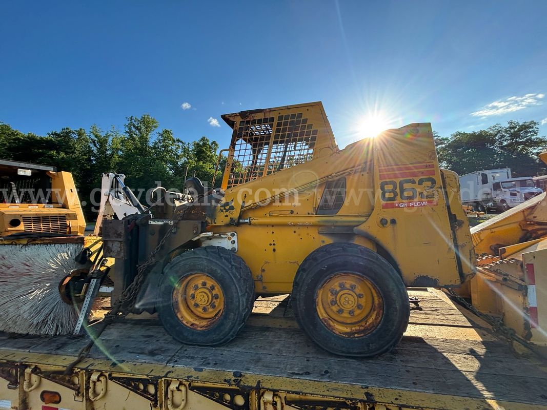 1998 Bobcat 863H Skid Steer w/ Attachments