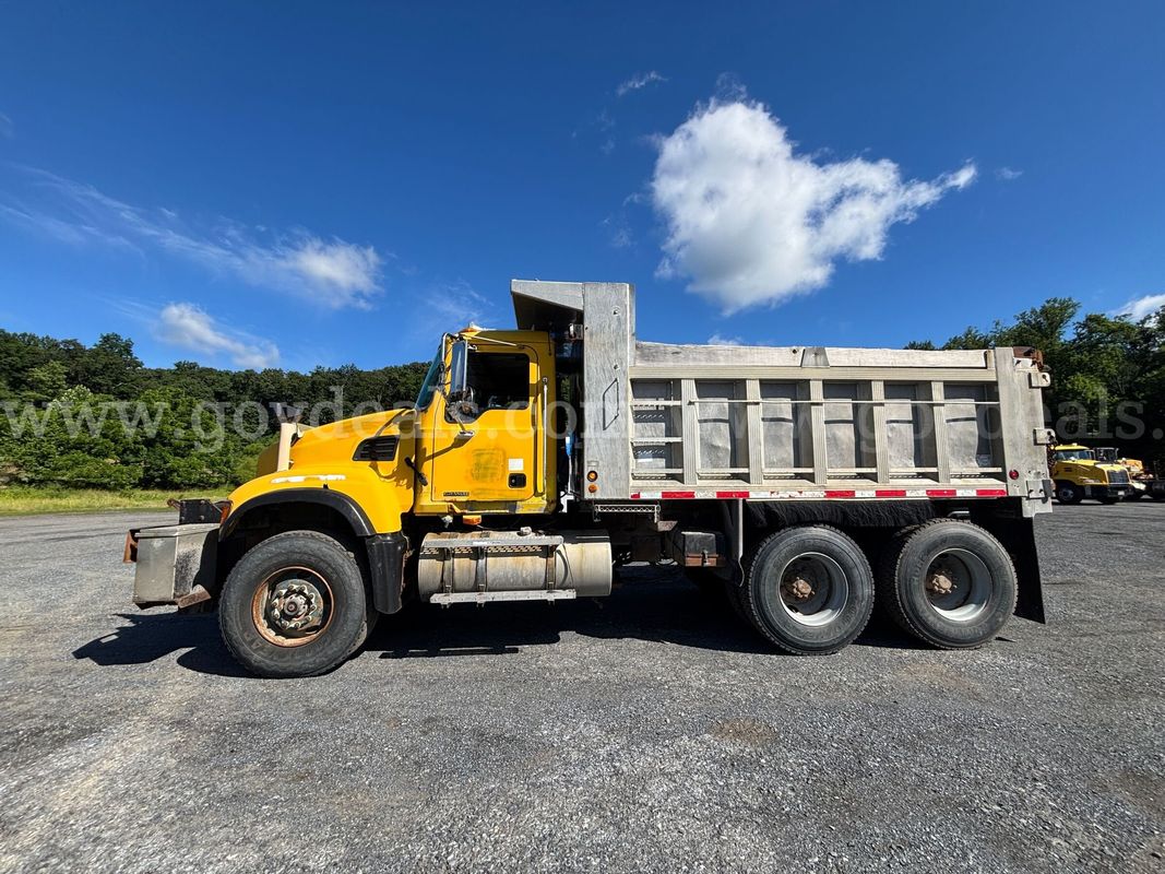 2006 Mack CV713 Granite Tandem Dump Truck – Runs / Work-Ready w/ Wear