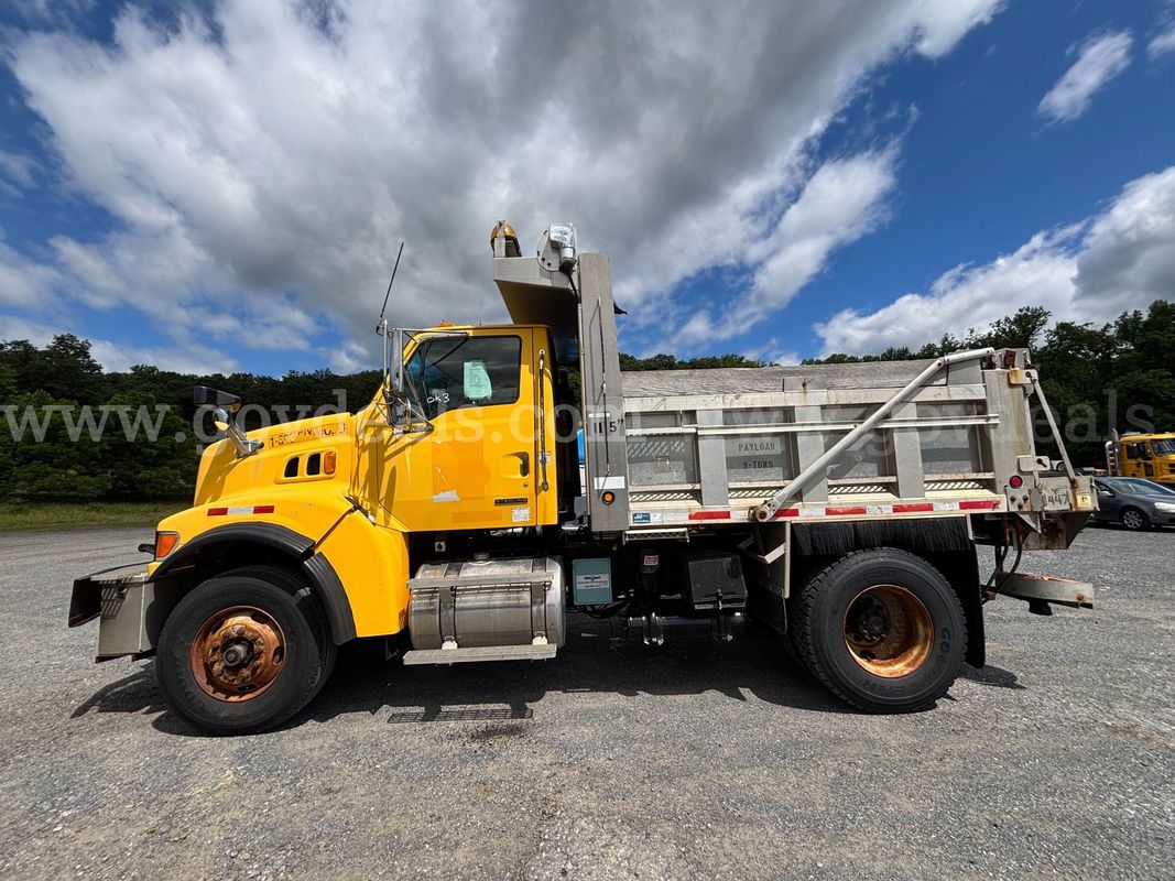 2006 Sterling L8500 – Diesel Work Truck – Runs Strong