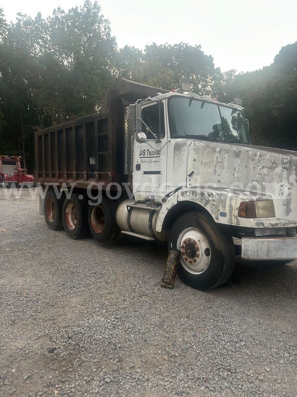 1989 WhiteGMC WCA