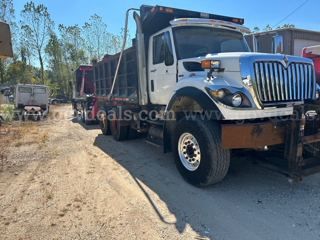 2011 International WorkStar 7600