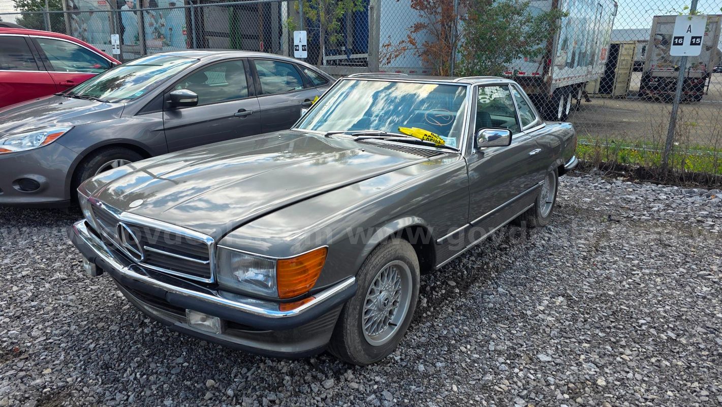1984 Mercedes-Benz 380