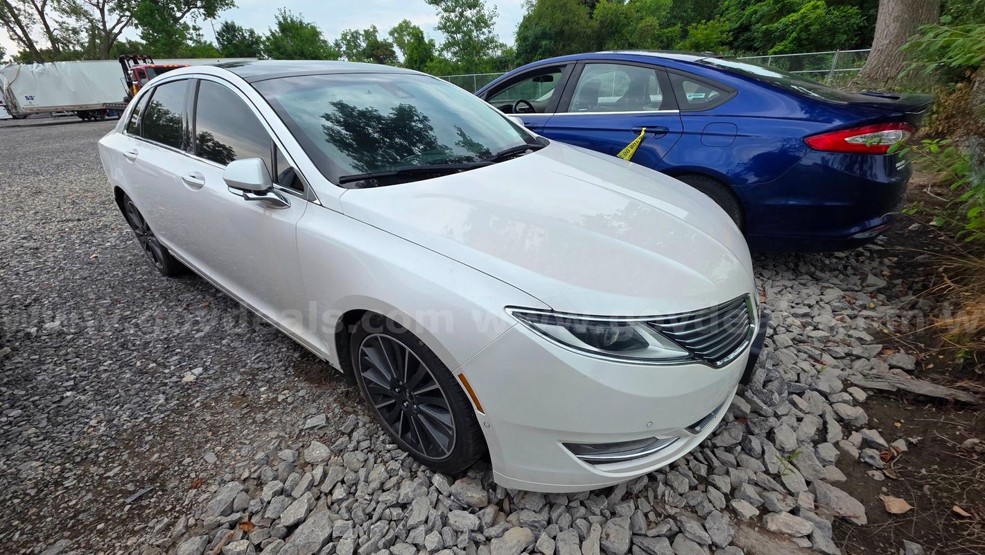 2016 Lincoln MKZ