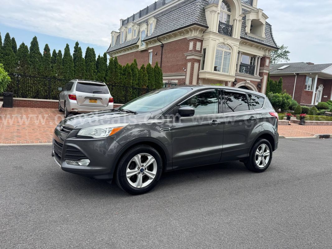 2015 Ford Escape SE ORIGINAL 99K MILEAGE