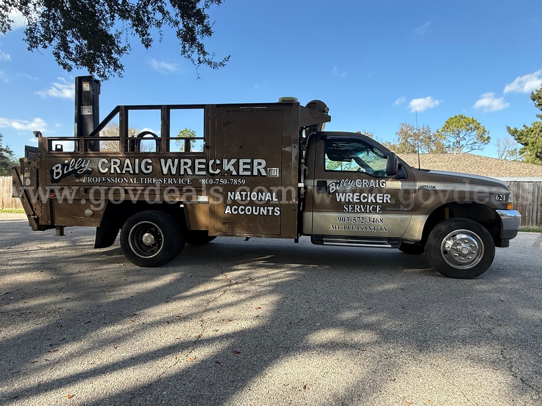 2003 Ford F-450 SD Service/Utility Truck