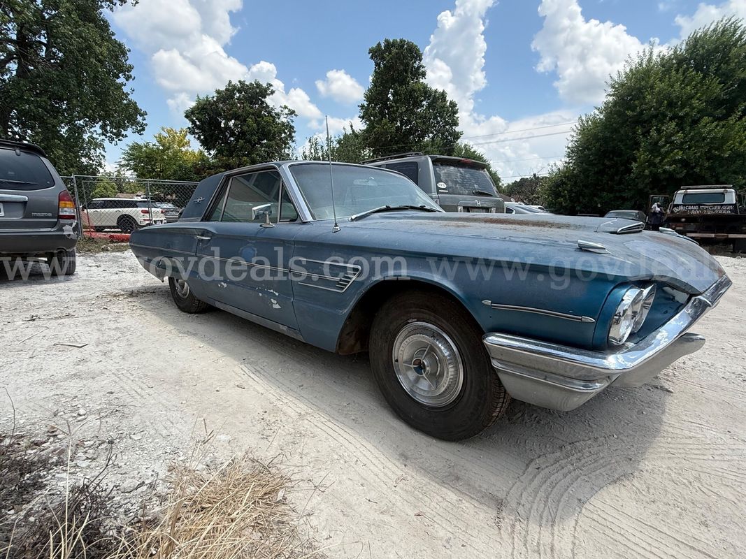 1965 Ford Thunderbird Coupe 2D