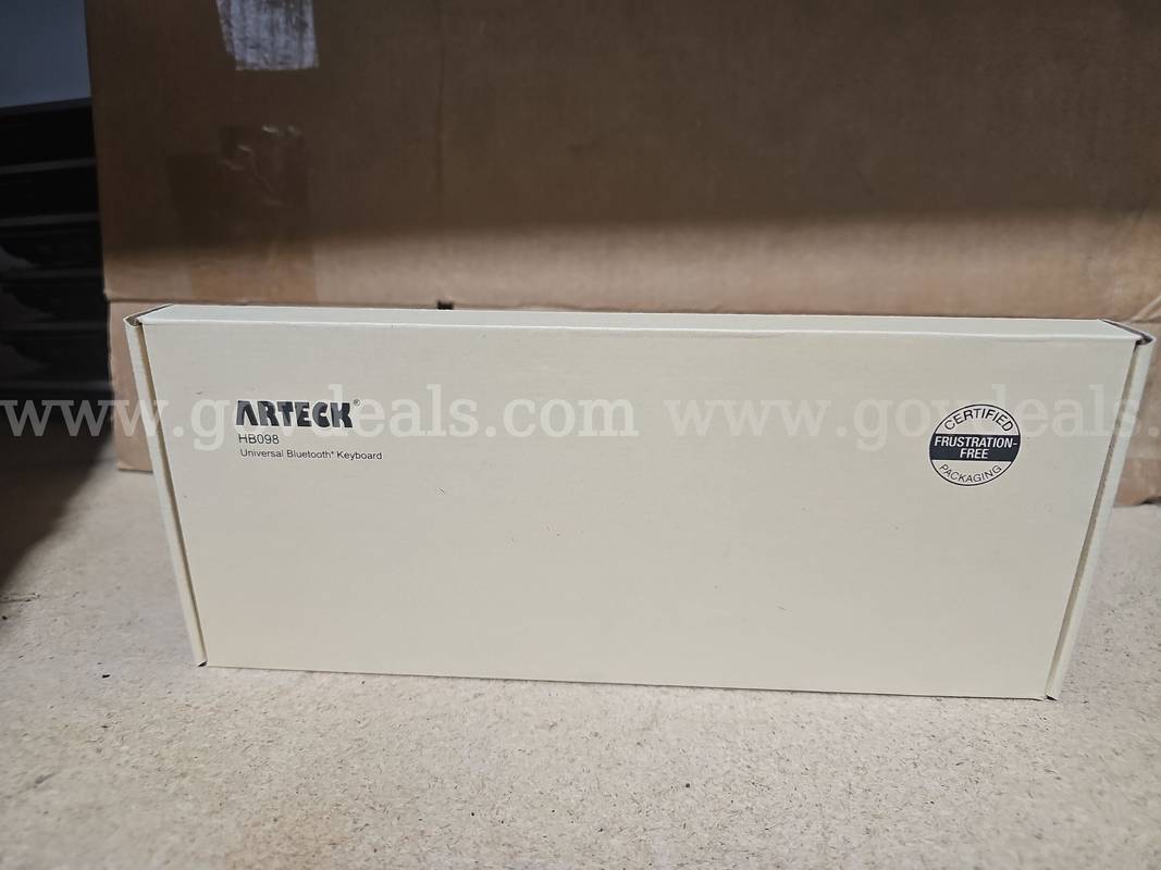 Lot of 50 New ARTECK HB098 Bluetooth Keyboards
