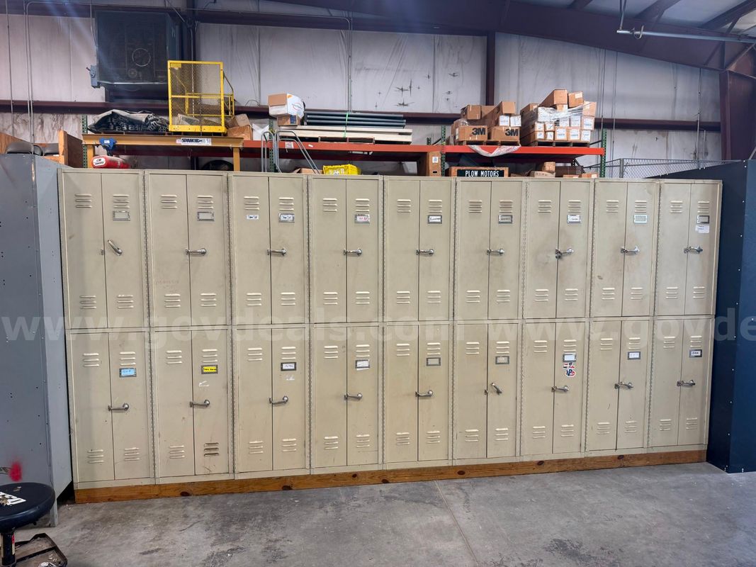 Lot of Shop Lockers