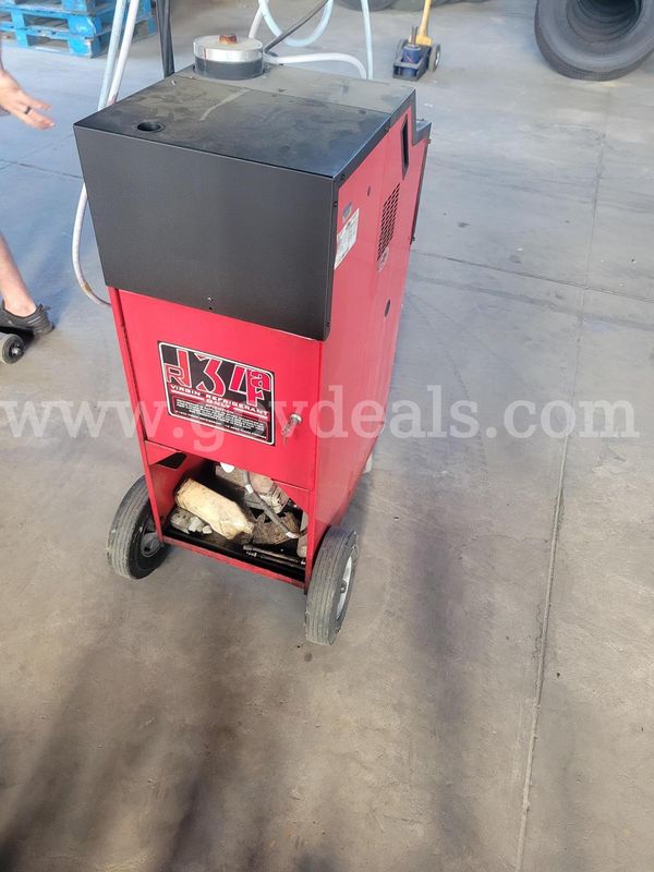 A/C Freon 134a machine. Worked when taken out of service approximately 3 years ago.