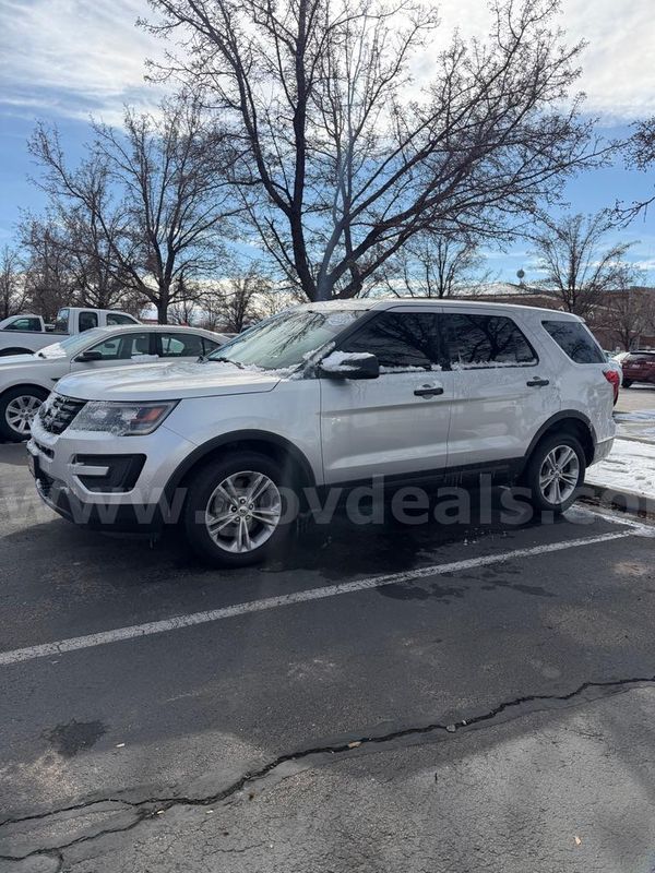 2017 Ford Explorer Awd Runs And Drives - Shipping Available