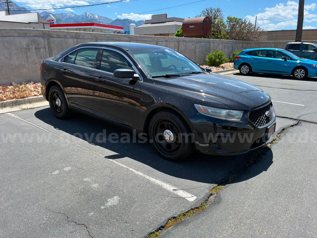 2015 Ford Taurus Awd Runs And Drives - Shipping Available