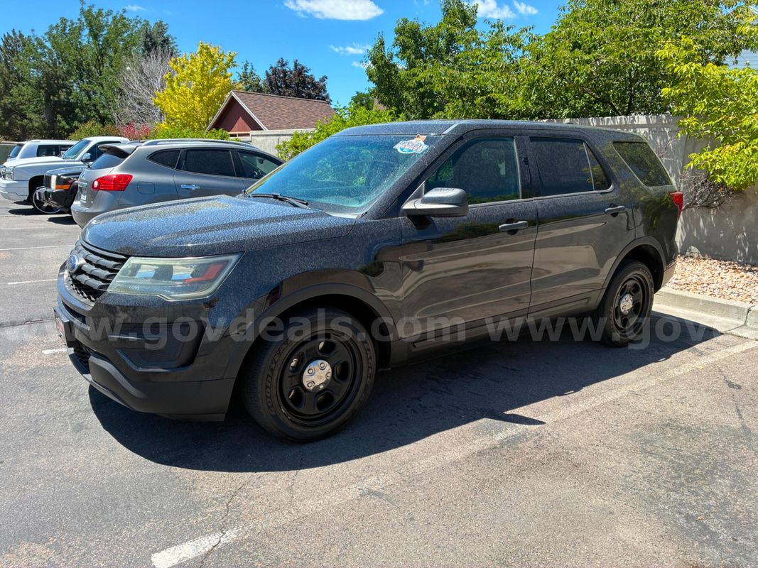 2017 Ford Explorer Awd Runs And Drives - Shipping Available