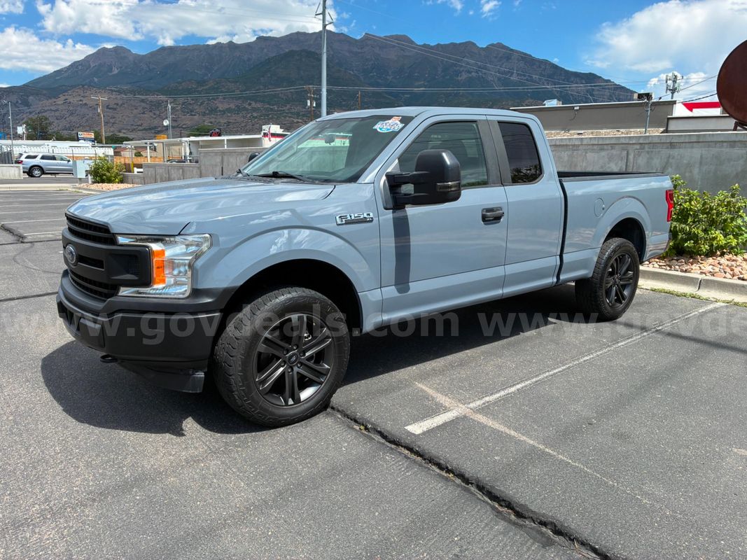 2019 FORD F-150 RUNS AND DRIVES - SHIPPING AVAILABLE