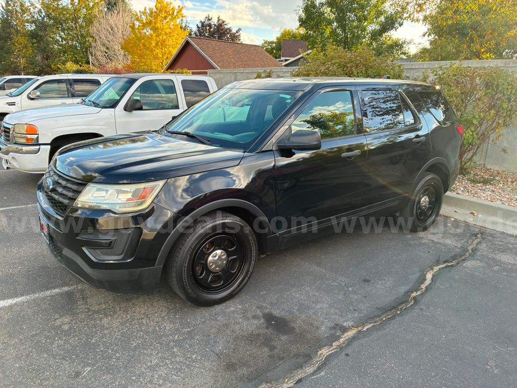 2017 Ford Explorer Runs And Drives - Shipping Available