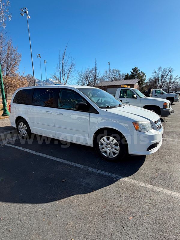 2017 DODGE GRAND CARAVAN - SHIPPING AVAILABLE