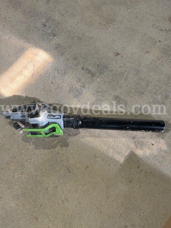 Leaf Blower