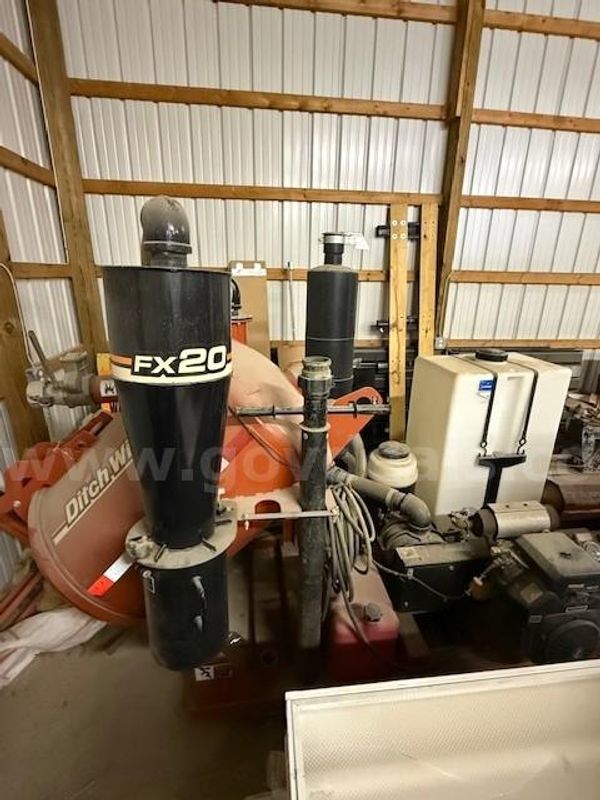 Ditch Witch - 18.6 Hours