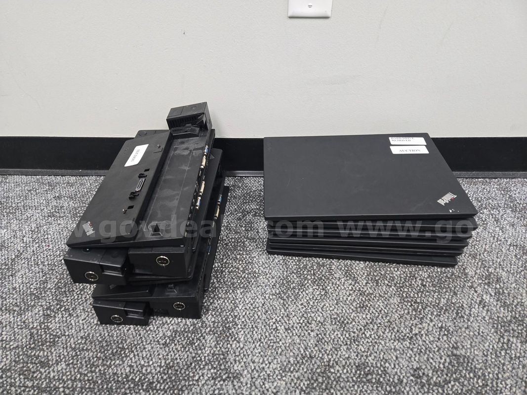 6 Laptops and 7 Docking Stations