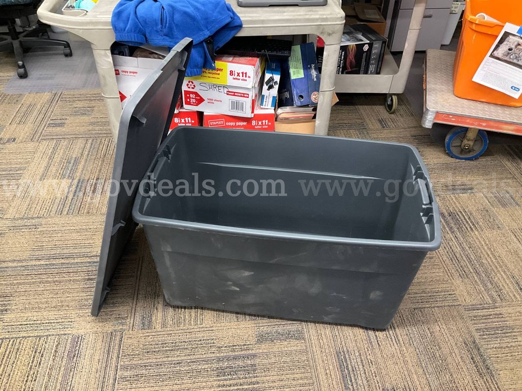 Sterilite 45-Gallon Wheeled Latching Storage Tote - Flat Gray