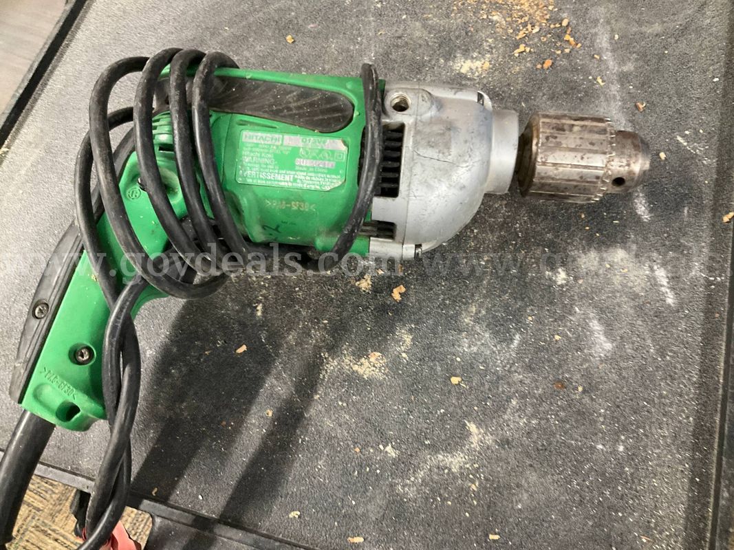 Hitachi D13VF 1/2" Heavy Duty Corded Drill - 9 Amp / 850 RPM