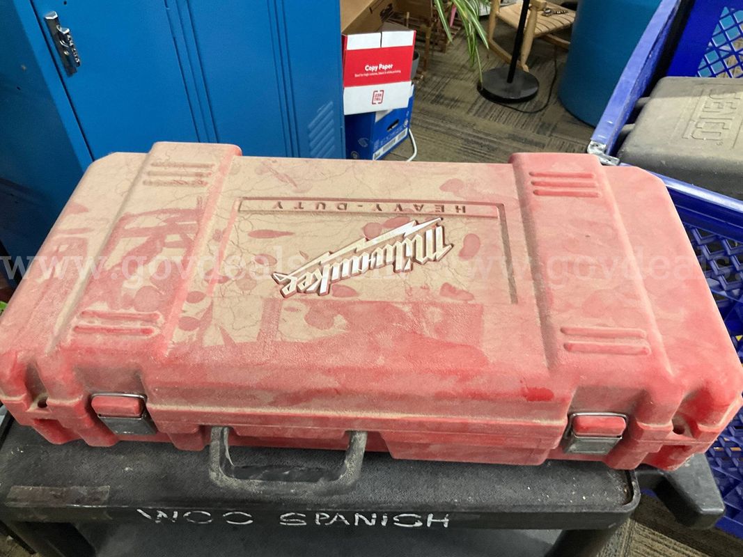 Milwaukee 1680-20 Super Hawg 1/2" 13-Amp Corded Right Angle Drill w/ Case & Handle