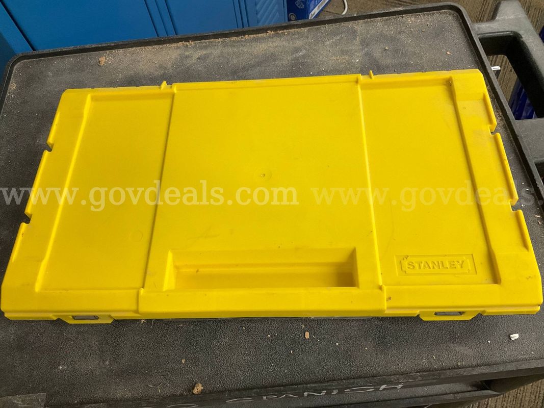 Stanley Small Parts Organizer Box w/ Assorted Hardware (Nails & Screws)