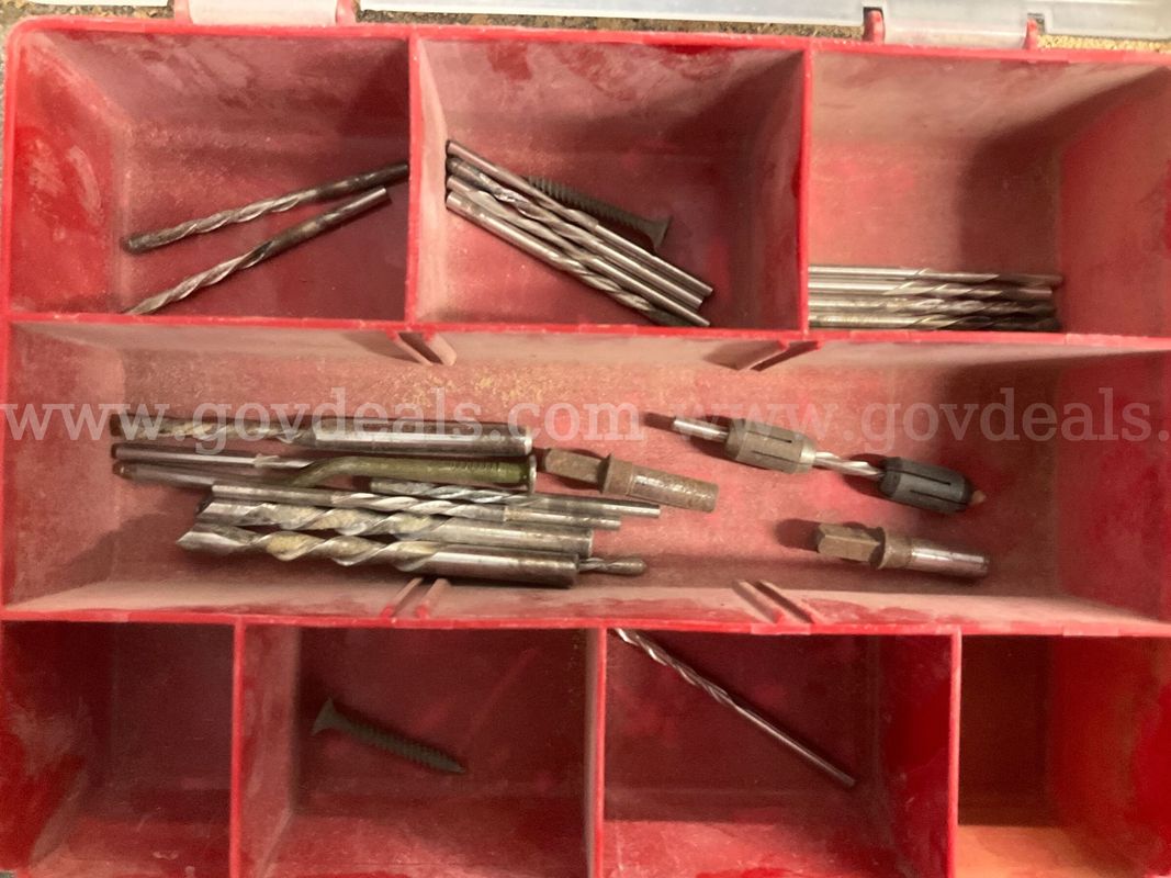 Assorted Drill Bits & Driver Set with Stack-On Organizer Case (Model SBR-10)