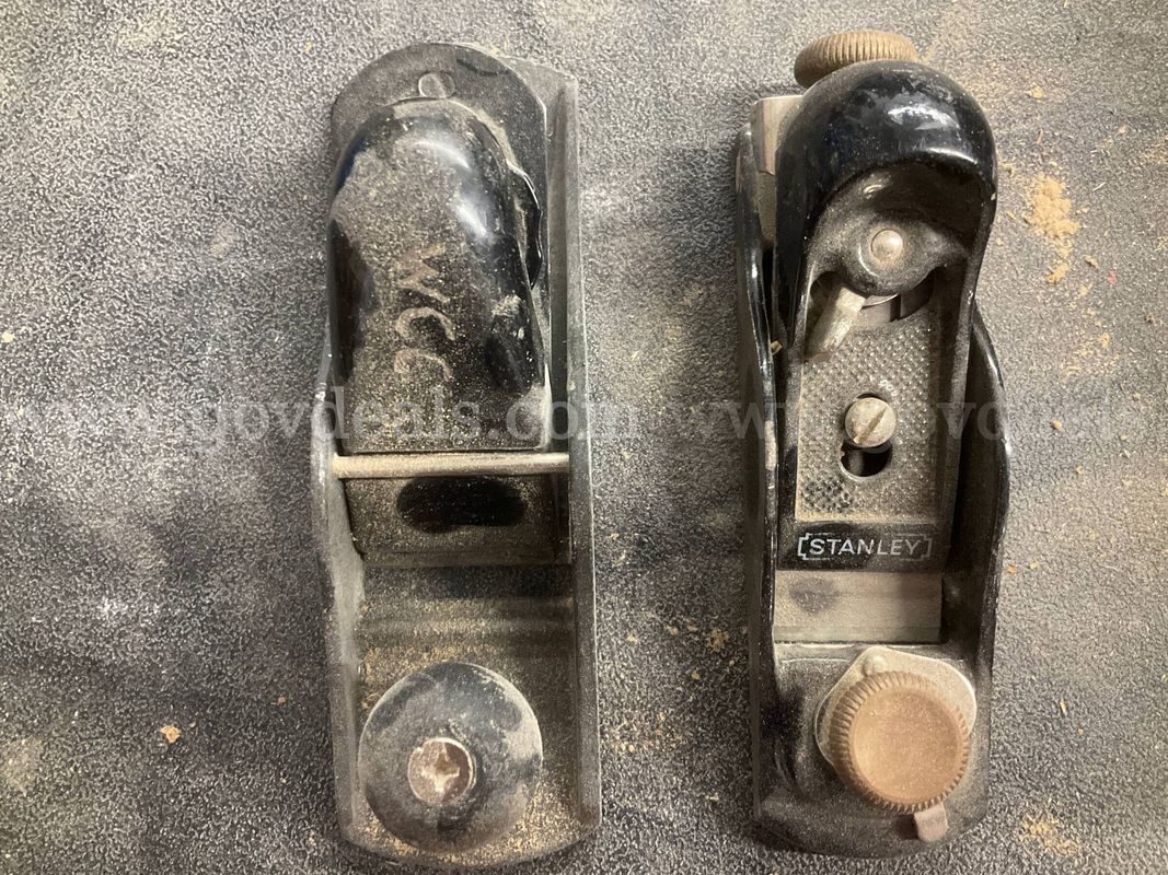 Vintage Stanley Hand Plane & Unbranded Block Plane Pair – Woodworking Tools Lot