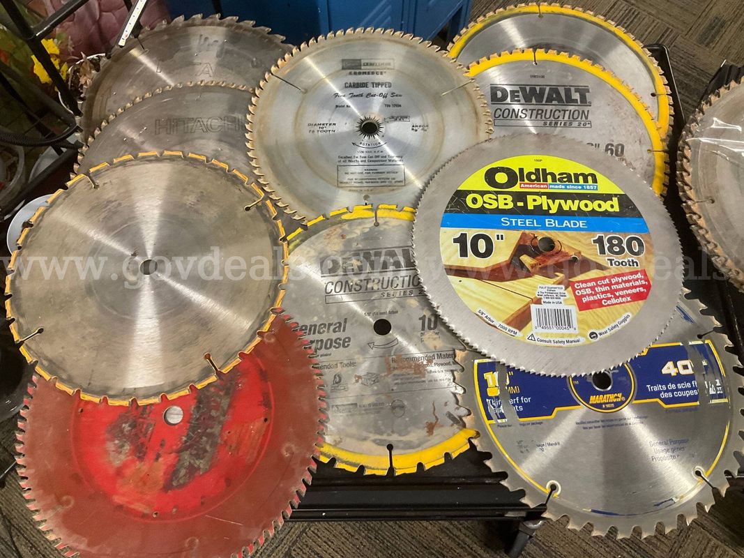 Lot of 10 Assorted 10" Circular Saw Blades – DeWalt, Oldham, Craftsman, Hitachi, Marathon