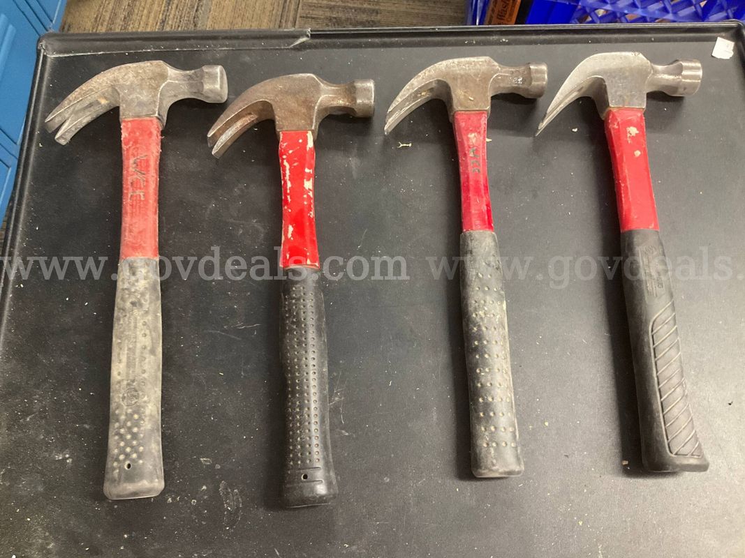 Set of 4 Used Claw Hammers – Worksite / Jobsite Ready – Heavy Duty