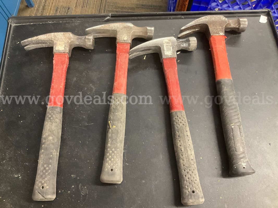 Set of 4 Plumb Cushion-Grip Claw Hammers (Solid Used Condition)