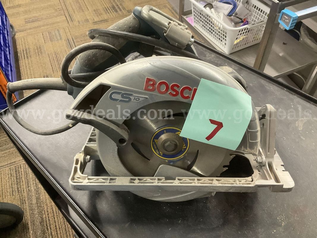 Bosch CS10 15-Amp 7-1/4 in. Corded Circular Saw w/ Rafter Hook & Blade