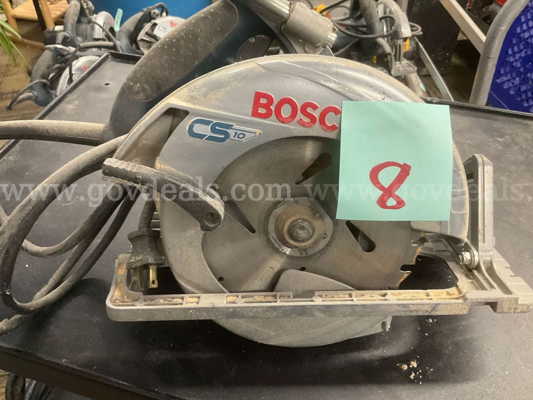 Bosch CS10 15-Amp 7-1/4 in. Corded Circular Saw w/ Rafter Hook & Blade