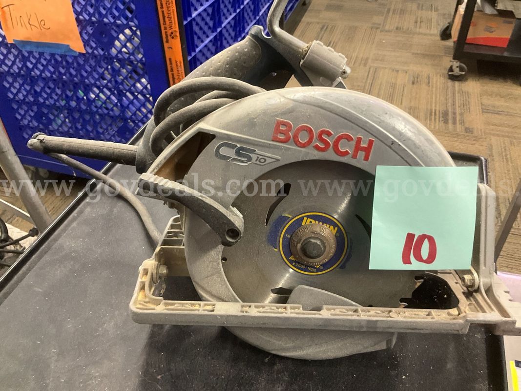 Bosch CS10 15-Amp 7-1/4 in. Corded Circular Saw w/ Rafter Hook & Blade