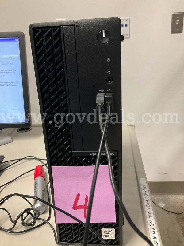 Dell Precision 3450 SFF Workstation - Intel i7-11700, 32GB RAM, 512GB NVMe SSD, DVD-RW DESKTOP ONLY NO OS