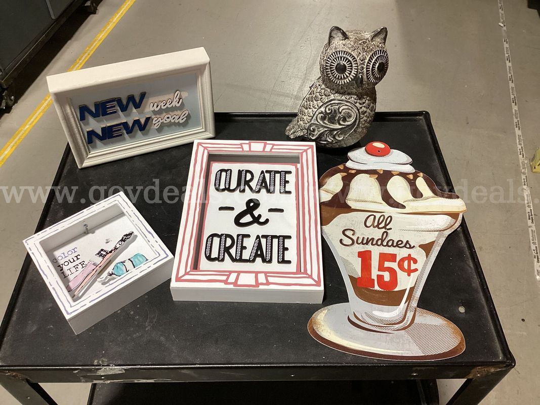 5-Piece Decorative Lot - Motivational Signs, Craft Room Wall Art & Decorative Figurine