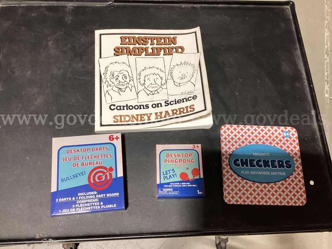 Lot of 4 Desktop Games & Novelty Science Book – Magnetic Checkers, Darts, Ping Pong & Sidney Harris Cartoon Book