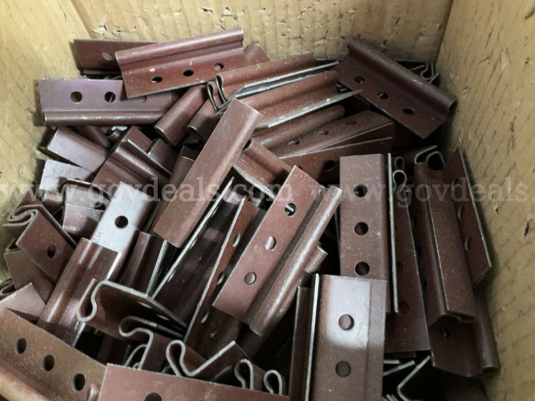 Bulk Lot Metal Roofing Clips – Standing Seam Panel Clips (Brown / Terracotta)
