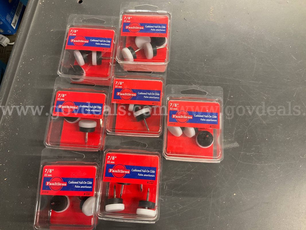 Lot of 7 Faultless 7/8" Cushioned Nail-On Glides (28 Total Pieces) - Model 31910