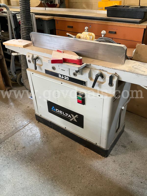 Delta X5 DJ-20 8" Industrial Jointer w/ Enclosed Cabinet Stand & Dust Port