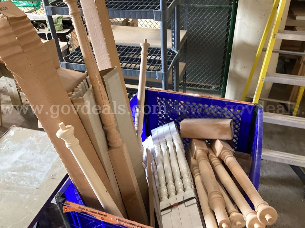 Assorted Wooden Stair Balusters & Newel Posts Lot – Unfinished Wood & Painted Spindles