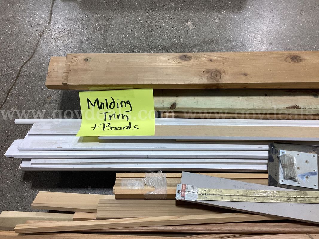 Assorted Wood Lumber, Trim, & Molding Bulk Bundle – Hardwood, Pine, & Hardware Included