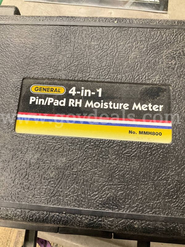 General Tools MMH800 4-in-1 Pin/Pad RH Moisture Meter w/ Case & Manual