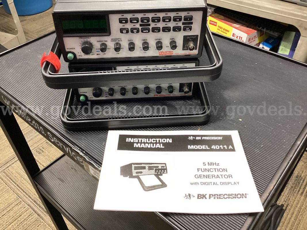 Lot of 2 Meterman FG3C Function Generators 0.3Hz-3MHz w/ B&K Precision 4011A Manual - AS-IS / Untested
