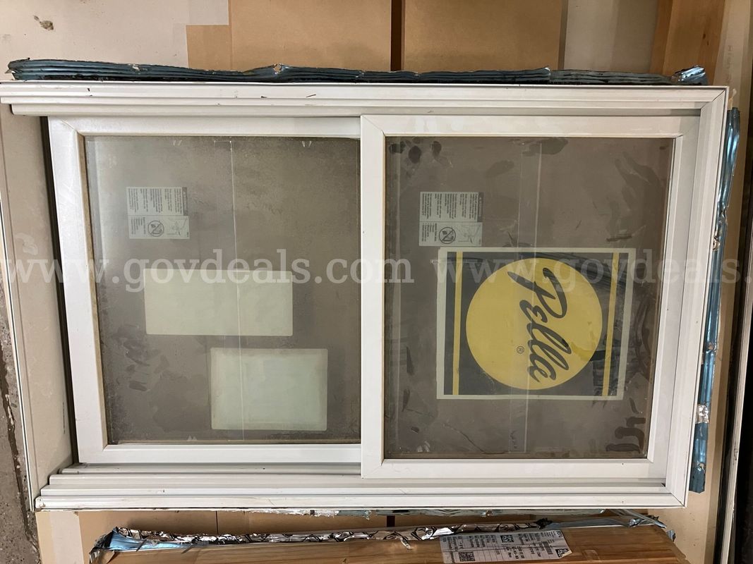 New Pella Wood Window – White Exterior Clad / Natural Pine Interior 23.5"x37.5" Must be picked up September 8th