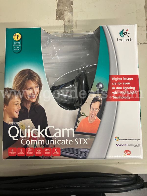 Logitech QuickCam Communicate STX USB Webcam (VGA / RightLight) CIB Complete in Box
