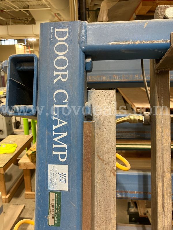 JLT Clamps Commercial Pneumatic Cabinet Door Clamp and Panel Clamp System