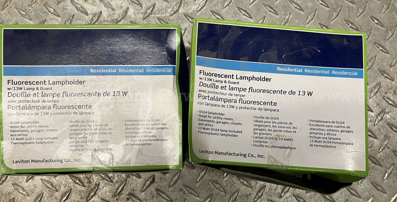 Pair of New Leviton 9860-LHG Residential Fluorescent Lampholder with 13W Lamp & Guard