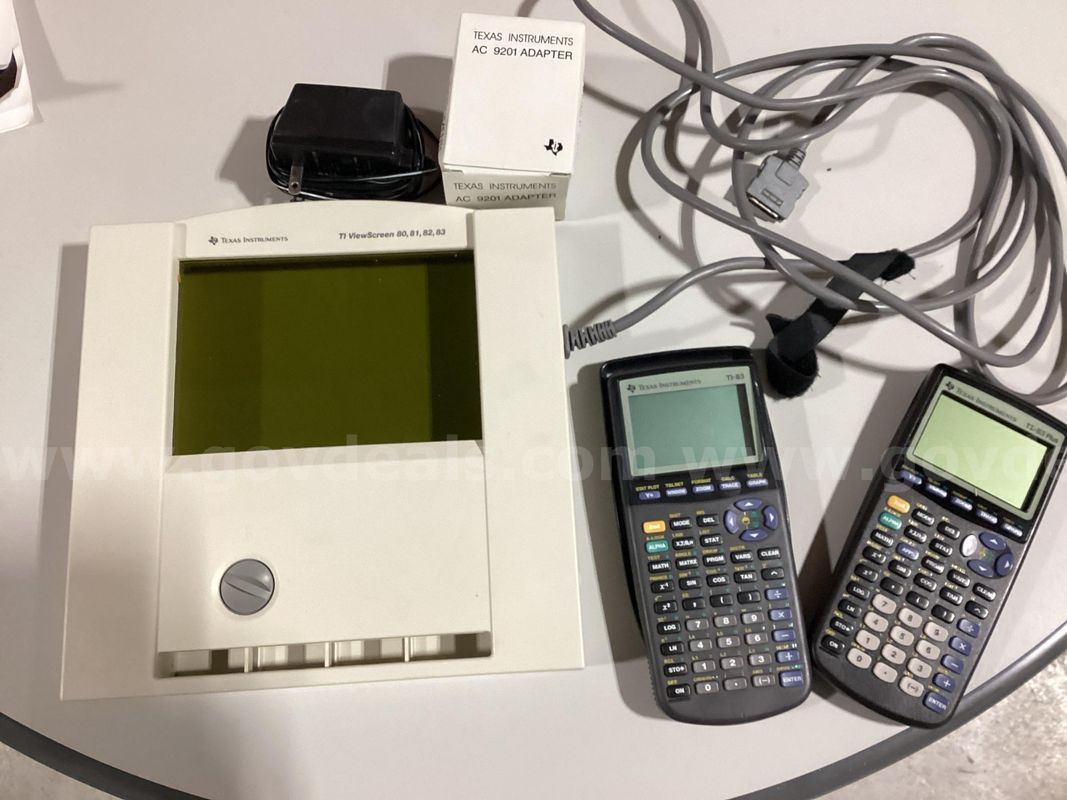 Vintage TI ViewScreen Overhead Projector Panel Lot + TI-83 Calculators (As-Is)