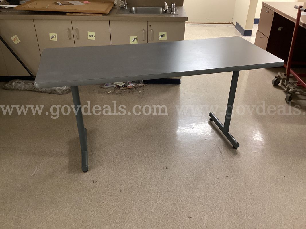 Steelcase Style Commercial Grade Workstation / Utility Table /Classroom - Grey 60x24x29